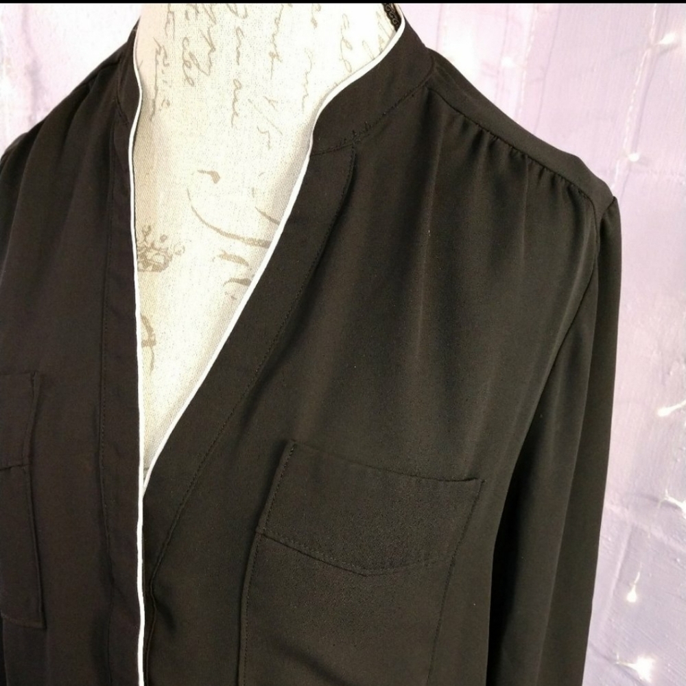 H&M Black Blouse - Picture 2 of 6